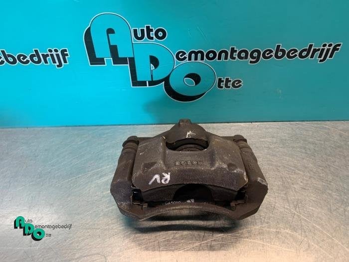 Remklauw (Tang) rechts-voor van een Peugeot 108 (108 14-), Gebruikt, -, -, Ophalen of Verzenden