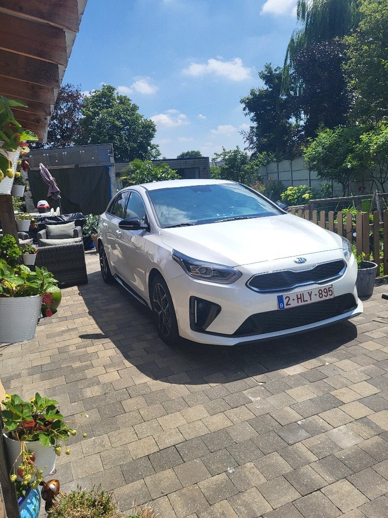 Kia proceed GT Line Benzine Eur6d-temp, Auto's, Voorwielaandrijving, Wit, 5 deurs, Particulier