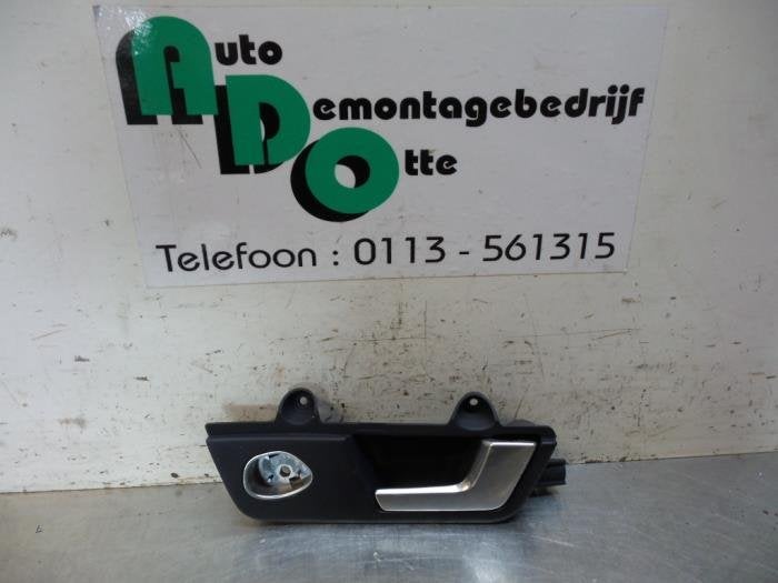 Poignée portière 4portes arrière droite d'un Audi A4 (A4, -, Audi, Utilisé, -