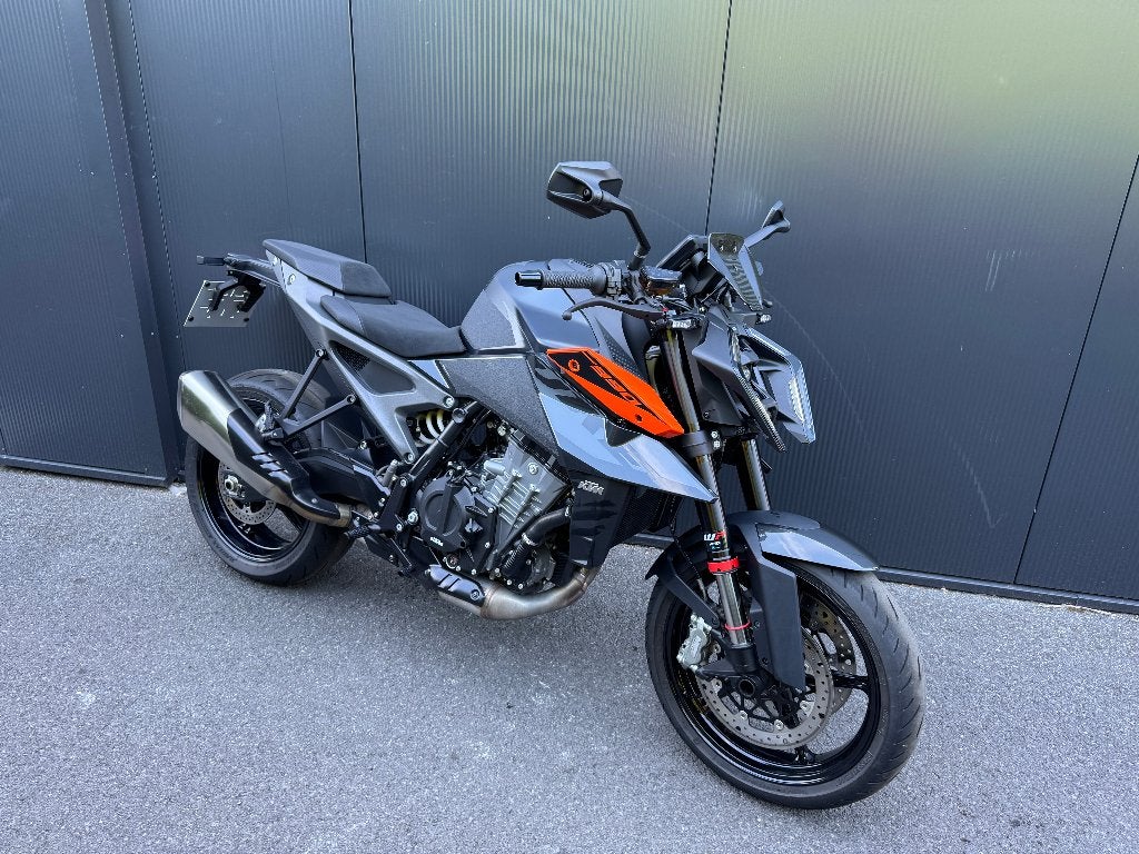 KTM - 990 Duke, Motoren, 2 cilinders, Occasion, Motorrijbewijs A, Bedrijf