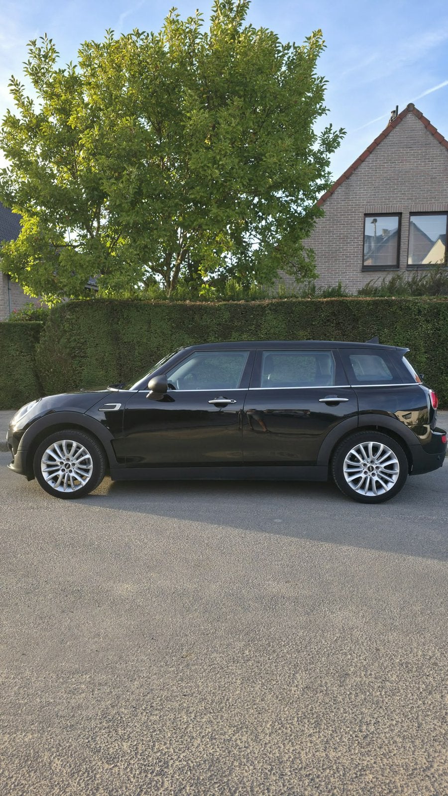 MINI Clubman One D 1.5 Diesel 116 ch – 2016 – 166 000 km, Autos, Noir, Particulier, Noir, Feux de virage