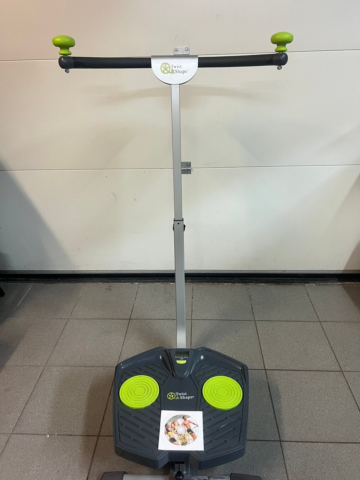 Twist and shape toestel. Perfecte staat. Amper gebruikt., Sport en Fitness, Fitnessmaterialen, Ophalen, Zo goed als nieuw