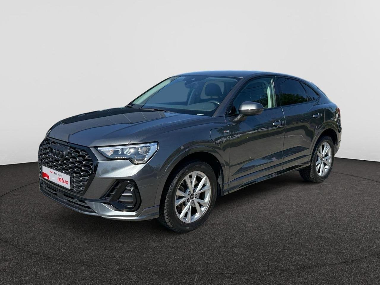 Audi Q3 Sportback PHEV 45 TFSIe S line S tronic (180 kW), Auto's, Automaat, Hybride Elektrisch/Benzine, SUV of Terreinwagen, Zilver of Grijs