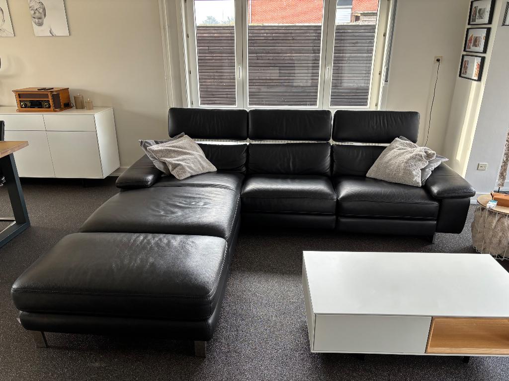 Zwarte lederen hoekzetel, Ophalen, Gebruikt, Leer