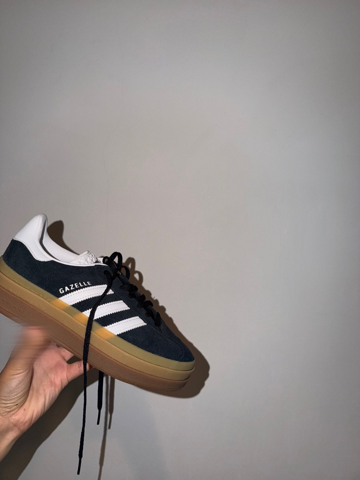 Adidas Gazelle zwart en wit maat 38, Kleding | Dames, Schoenen, Verzenden, Zwart, Nieuw, Sneakers