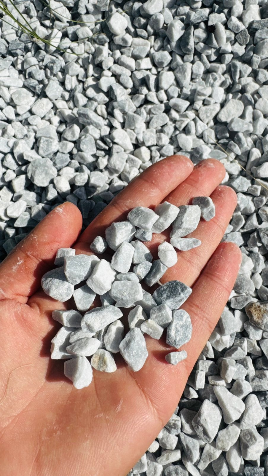 7 zakjes Gletsjerblauw 8-12 mm deco gravel, Tuin en Terras, Ophalen, Zo goed als nieuw, Grind