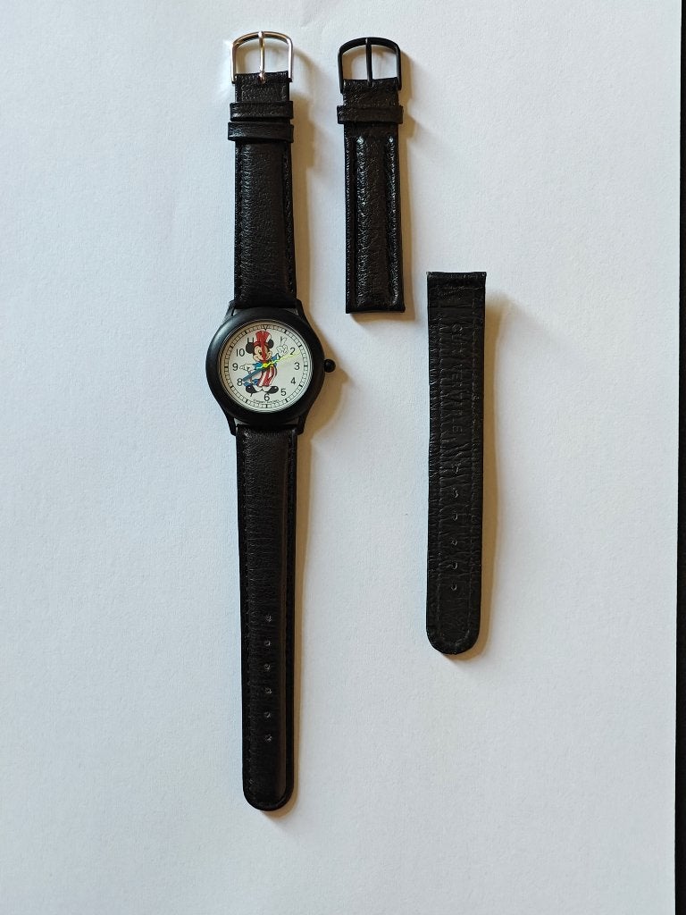 Montre Collector Disney Avronel (neuve sans emballage), Enlèvement, Mickey Mouse, Comme neuf, Autres types
