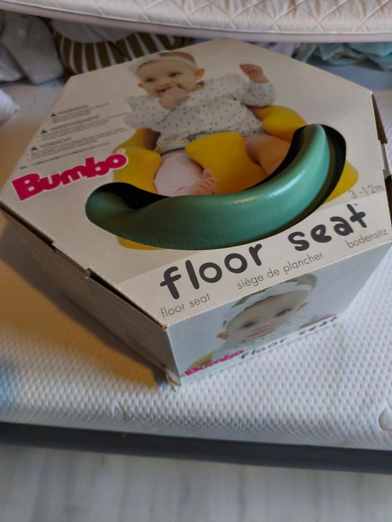 Bumbo floor seat, Enlèvement, Comme neuf, Chaise évolutive, Ceinture(s)