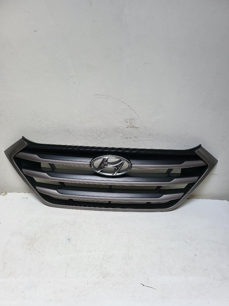 HYUNDAI TUCSON 2018-2021 FRONT RADIATOR GRILL 86351-D7500, Utilisé, Hyundai, Avant, Enlèvement ou Envoi