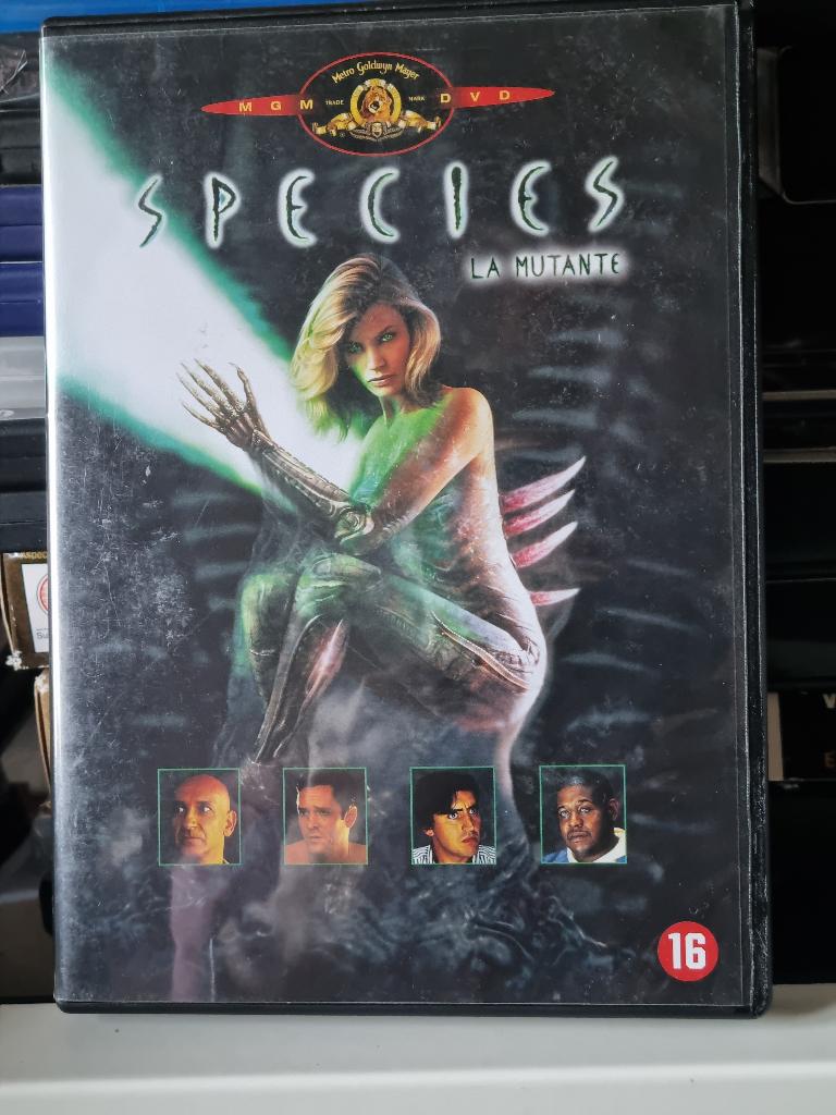 Species, Ben Kingsley, Michael Madsen, Forest Whitker, Cd's en Dvd's, Dvd's | Science Fiction en Fantasy, Ophalen of Verzenden