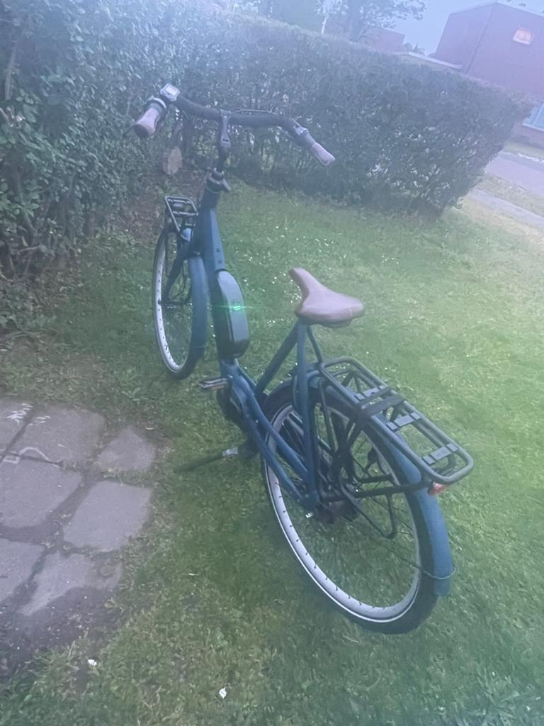 Gazelle Bloom C7 elektrische fiets Shimano motor, Fietsen en Brommers, Elektrische fietsen, Ophalen, Gebruikt, 50 km per accu of meer