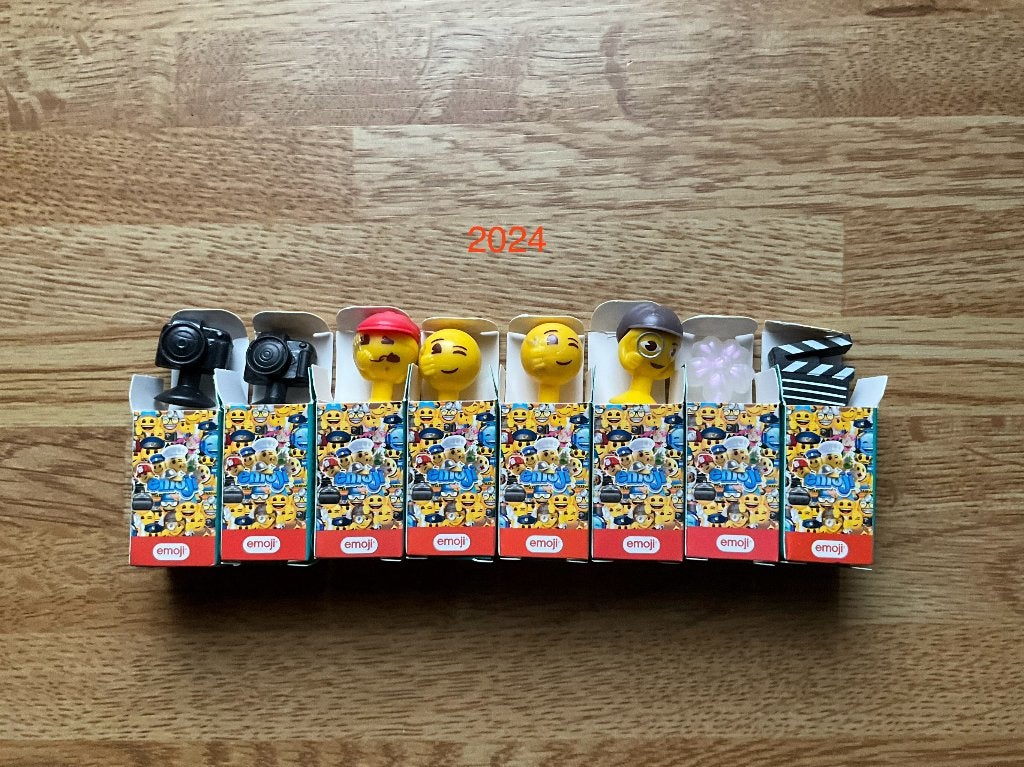 Emoji Aldi vorige reeksen, Collections, Aldi, Enlèvement
