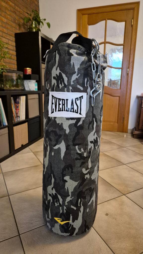 Sac de frappe EVERLAST Camo, Sport en Fitness, Boksen, Ophalen, Zo goed als nieuw, Bokszak