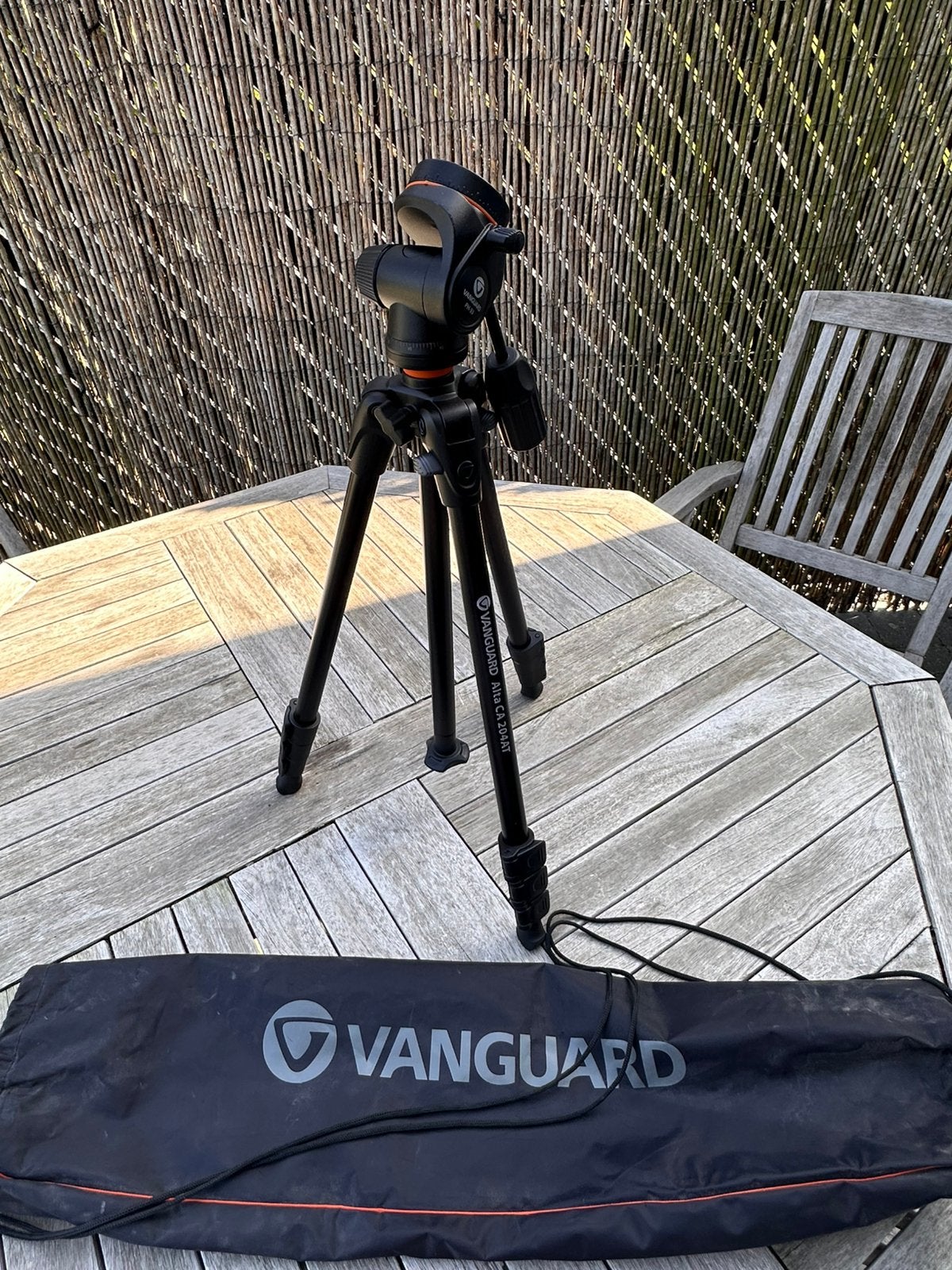 Statief Vanguard, Ophalen, Driepoot, Zo goed als nieuw, Vanguard