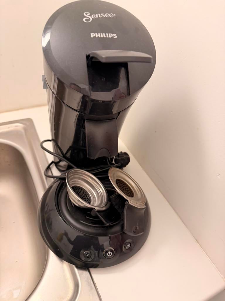 Philips Senseo koffiemachine - zwart, Ophalen, Koffiemachine, Zo goed als nieuw, Koffiepads en cups