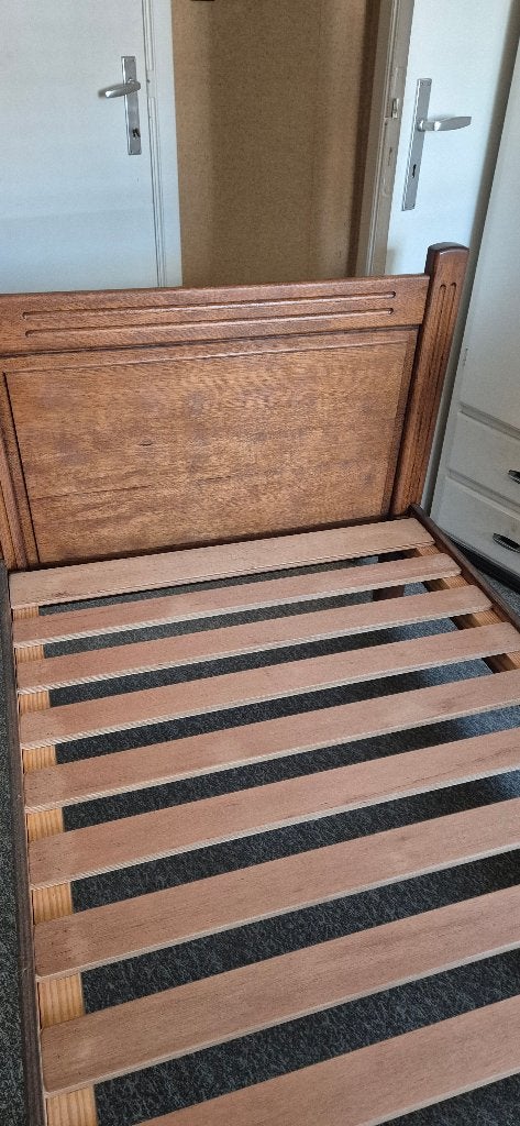 bed, Ophalen, Zo goed als nieuw, Eenpersoons, Hout