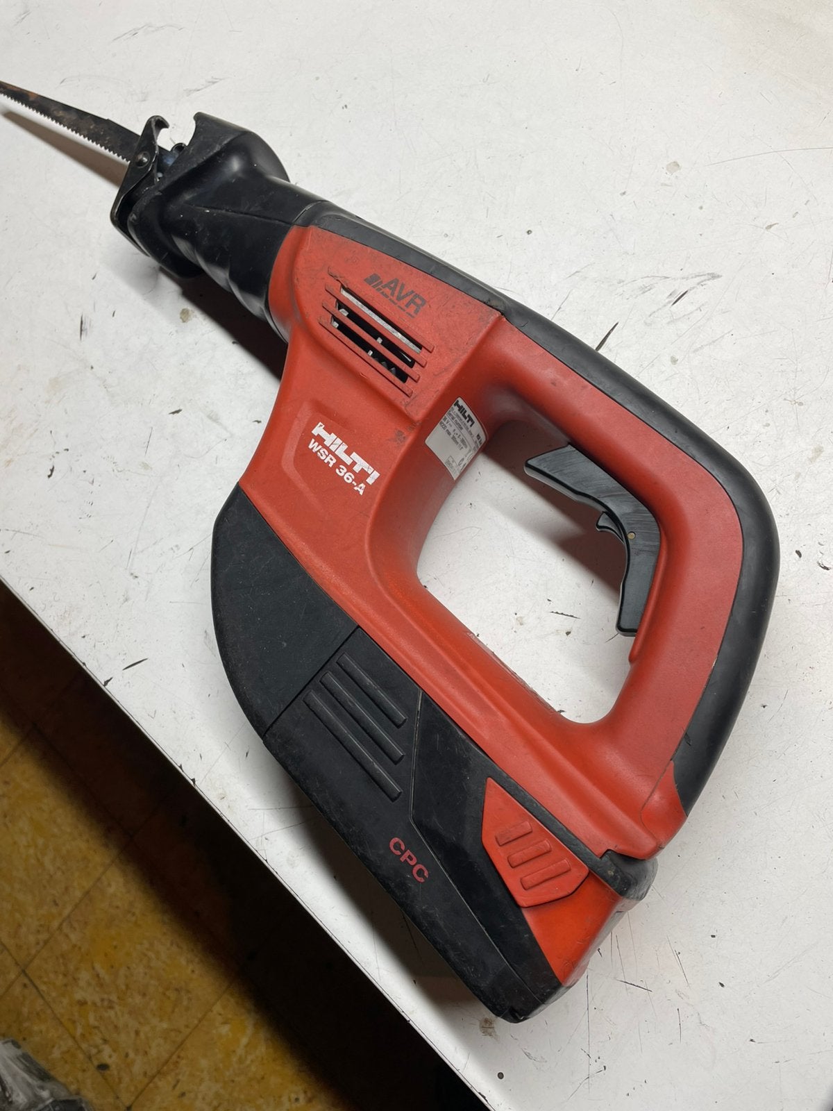 Hilti Zaag, Doe-het-zelf en Bouw, Gereedschap | Zaagmachines, Ophalen of Verzenden, Zo goed als nieuw