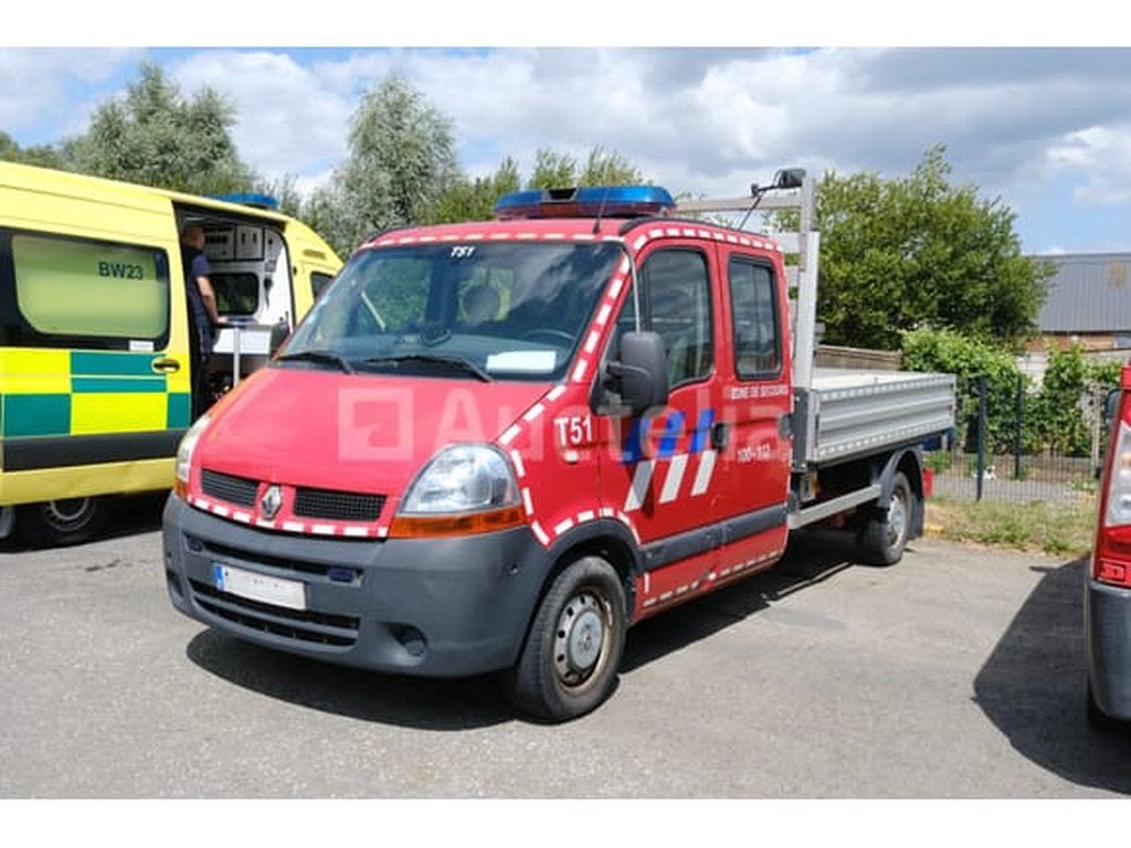REF:T51 - Camionnette plateau double cabine Renault Master (, Autos, Achat, Entreprise, TVA déductible, Autres carburants
