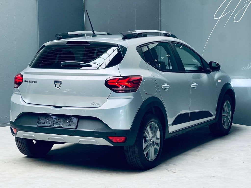 Dacia Sandero Stepway 1.0 TCe *CARPLAY*CAMERA*, Autos, https://public.car-pass.be/vhr/73fa5529-0cd2-495f-adcc-e263579a917d, Argent ou Gris
