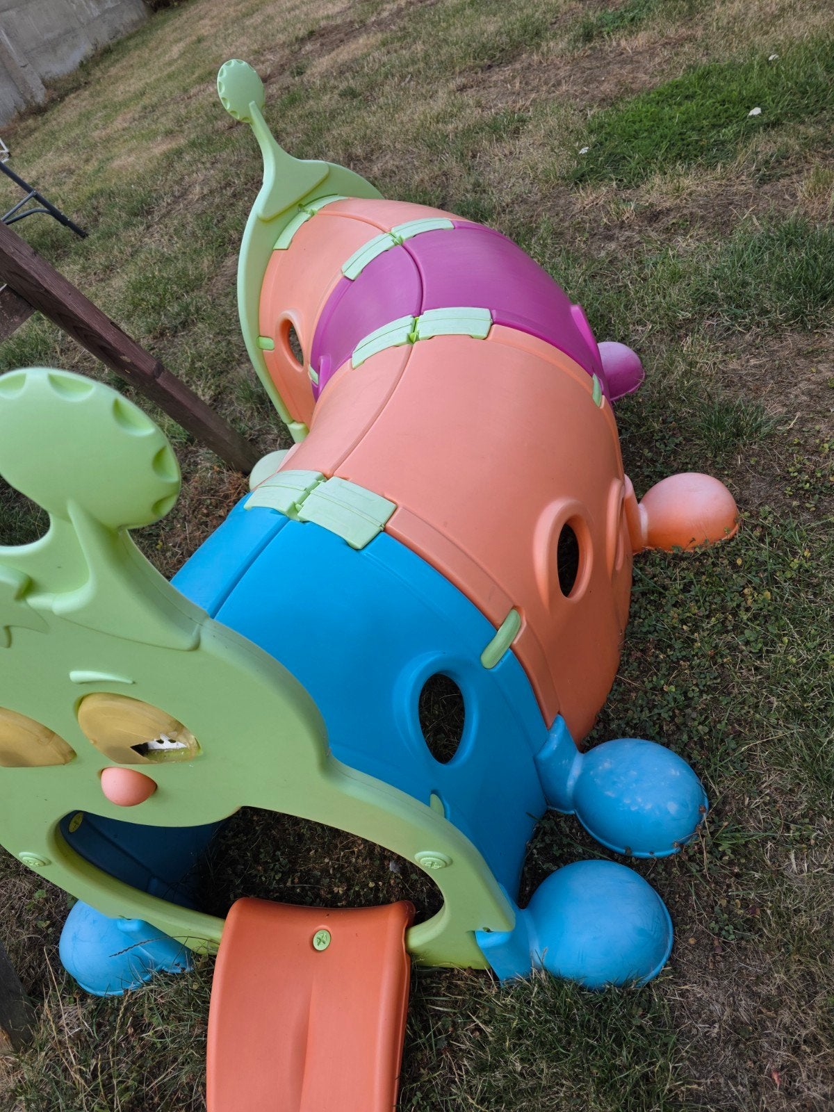 chenille jeux jardin, Enfants & Bébés, Enlèvement