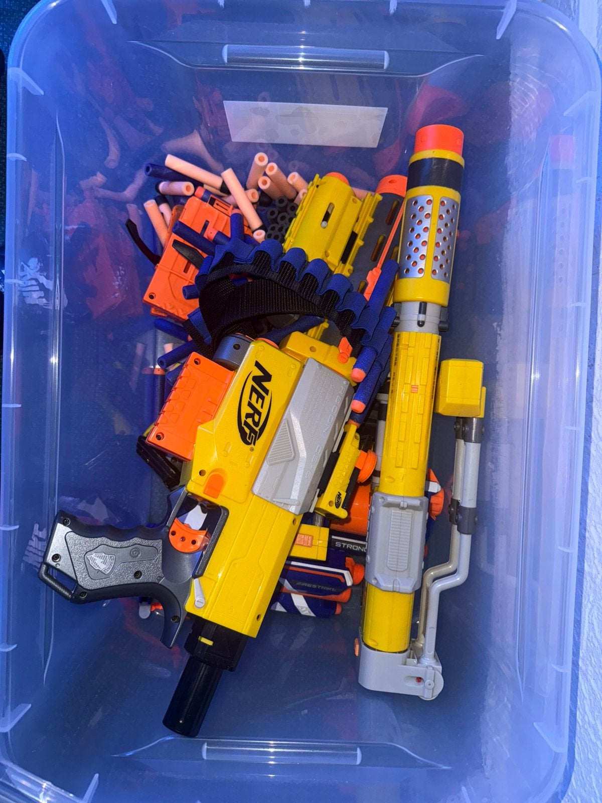 6 Nerf geweren en accessoires, Ophalen, Zo goed als nieuw