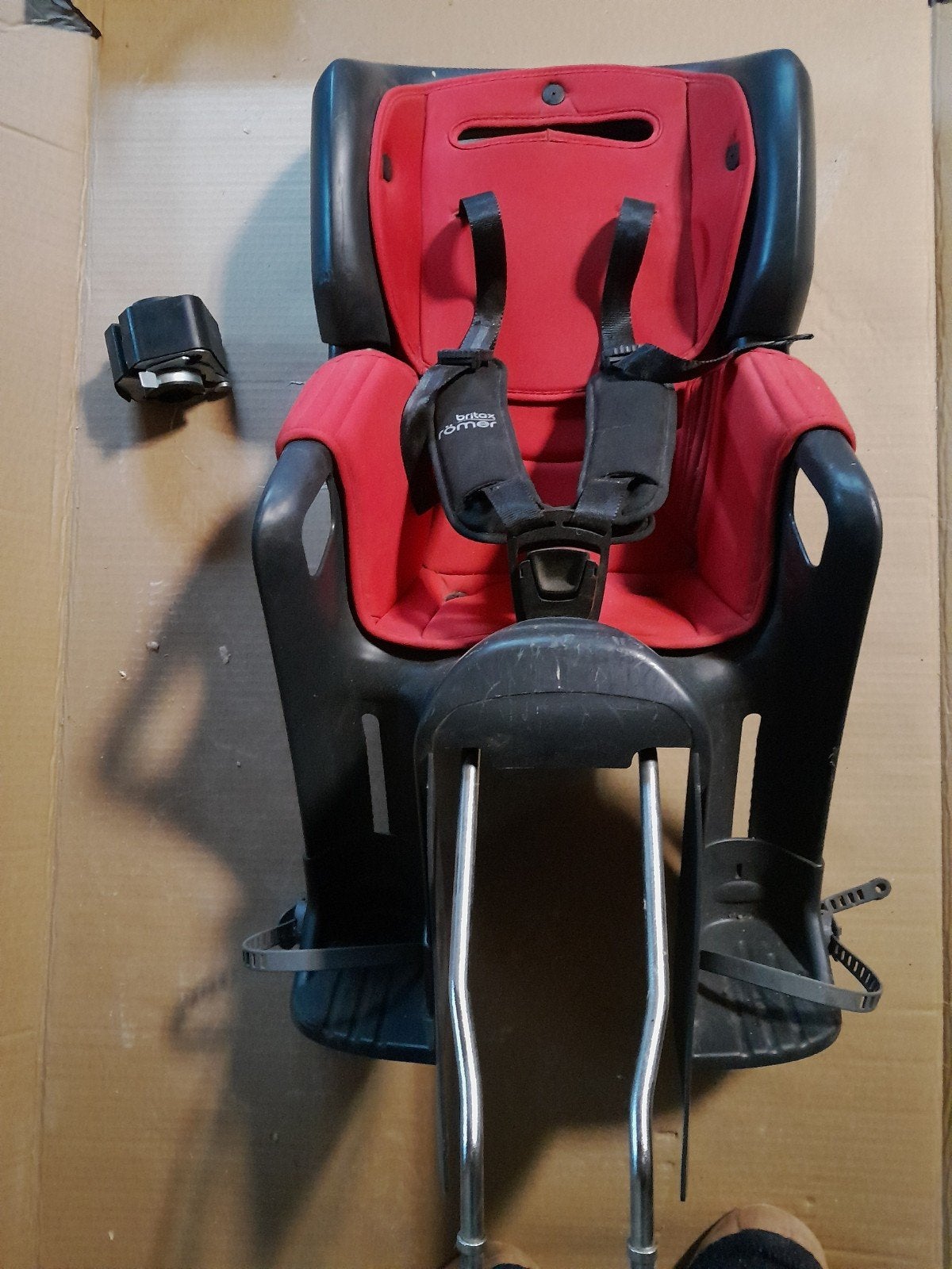 Siège de vélo Britax Römer, Enlèvement