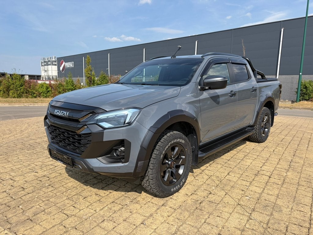 Isuzu D-Max V-cross / 4x4 1.9D / 34702,48 € ex, Auto's, Automaat, Dealer onderhouden, 4 cilinders, 120 kW