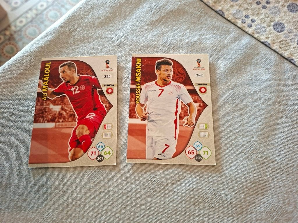 Panini / 2 Voetbalkaarten / Tunesië / World Cup 2018, Collections, Enlèvement ou Envoi, Comme neuf, Cartes de joueur