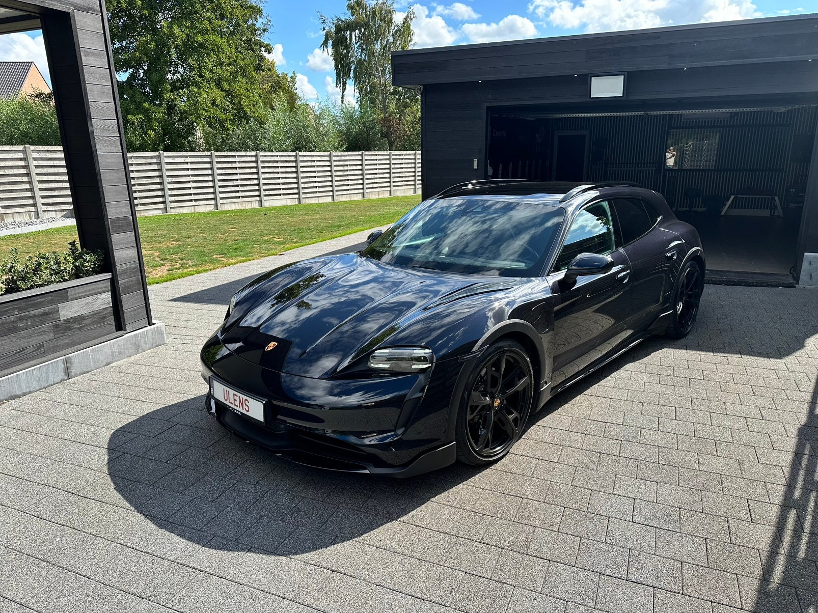 Porsche taycan cross turismo 4s, Autos, Cuir, Achat, 4 portes, Noir