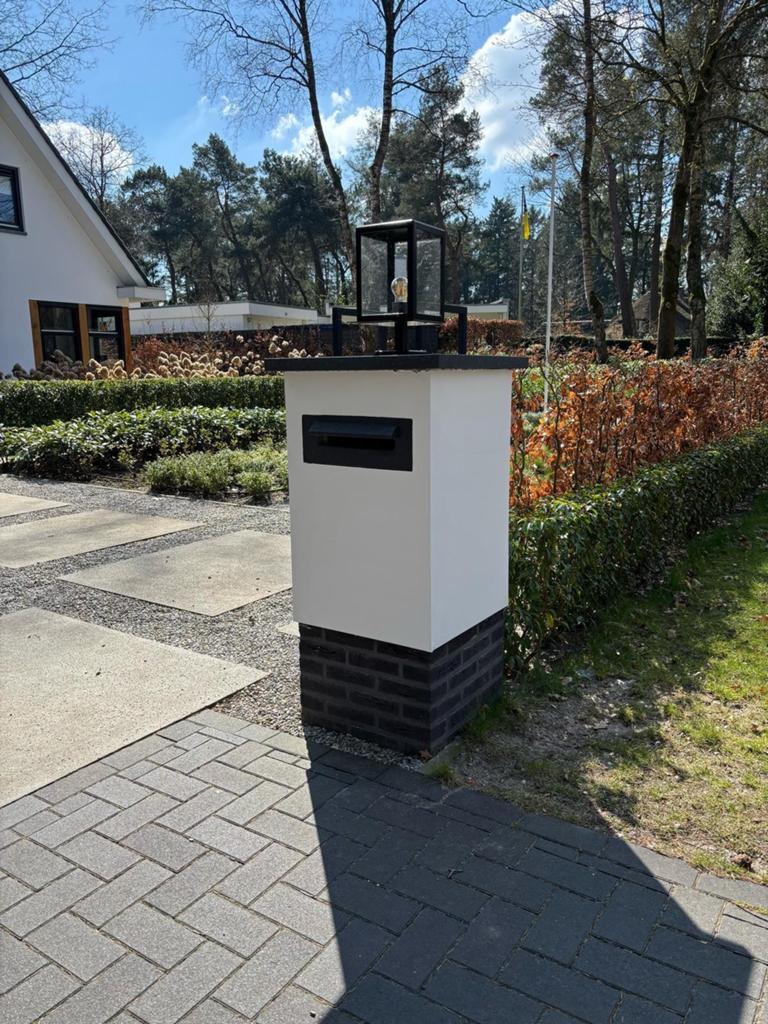 Gestucte zuilen kolommen.  Zonder stucadoor, Enlèvement