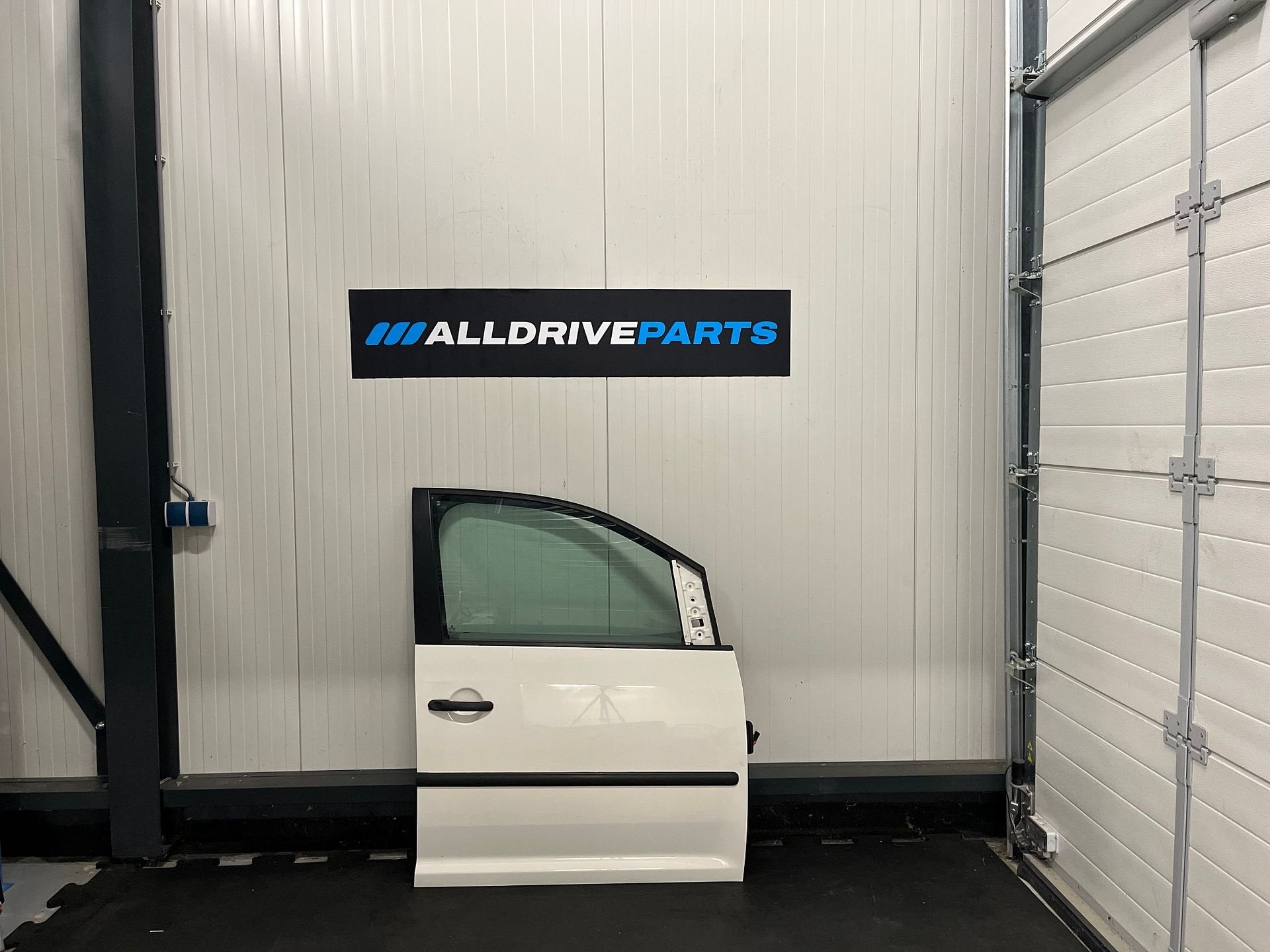 VW Volkswagen Caddy Voorportier rechts R902 wit 2K0831056B, Auto-onderdelen, Gebruikt, -, Deur, -