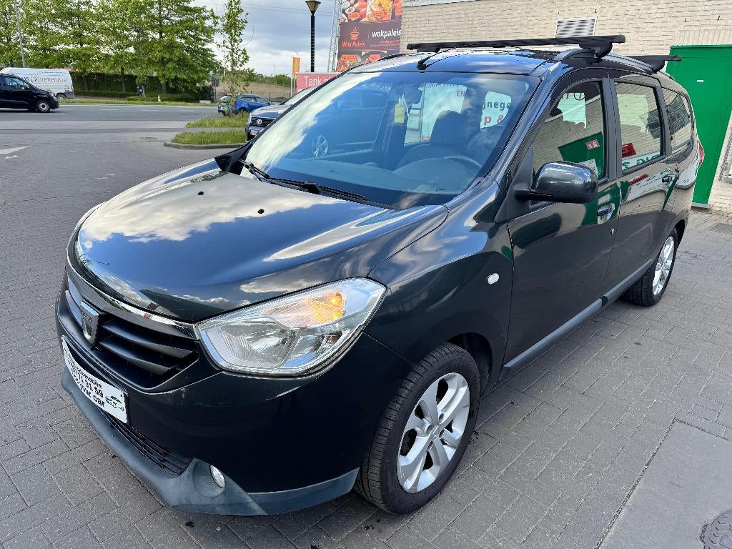 DACIA, Auto's, Dacia, Voorwielaandrijving, Monovolume, 4 cilinders, 7 zetels
