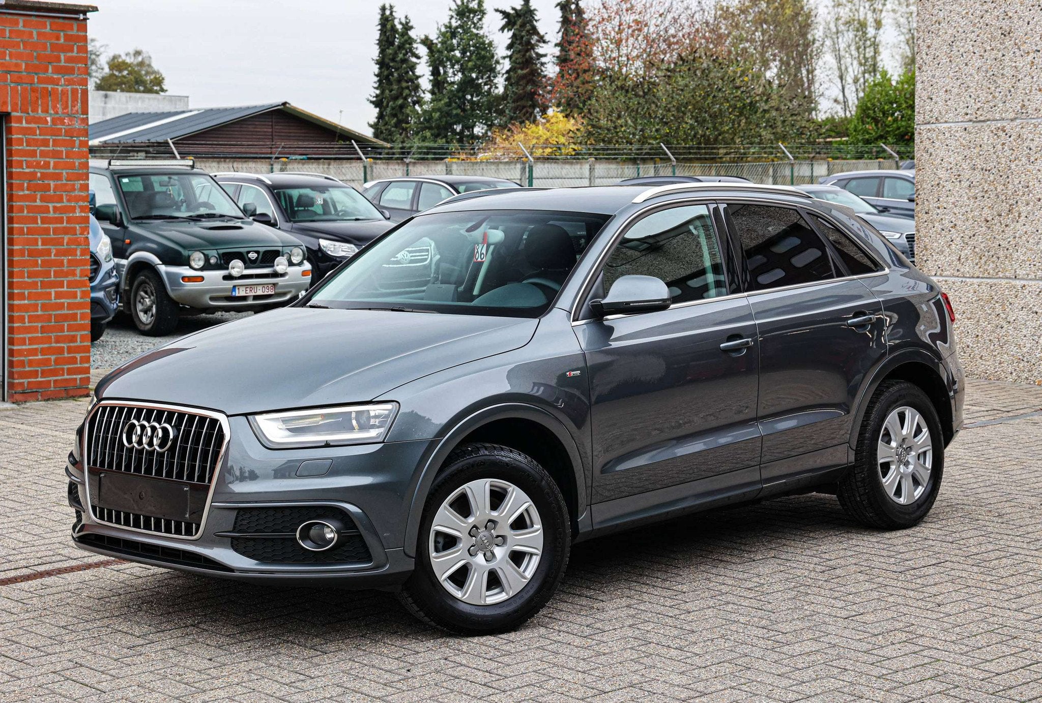 Audi Q3 S-LINE*EERSTE-EIGENAAR*XENON*ZETELVERWARMING*6-VITES, Autos, Achat, 5 portes, Tissu, https://public.car-pass.be/vhr/96c6dcda-bf24-4941-a348-b07d17f043da