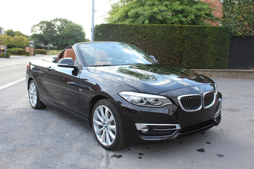 BMW 220i Cabriolet Luxury Line Automatique en parfait état, Cuir, Entreprise, Cabriolet, Alarme