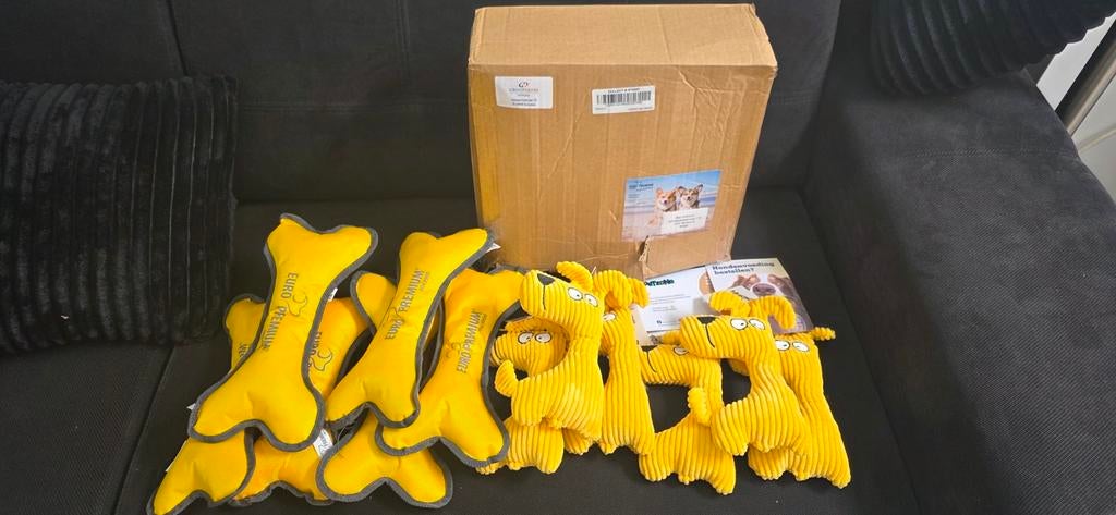 Lot 12 Jouets Chiens Neufs - Peluches Pebbles & Os Euro Prem, Animaux & Accessoires, Jouets pour chiens, Peluches