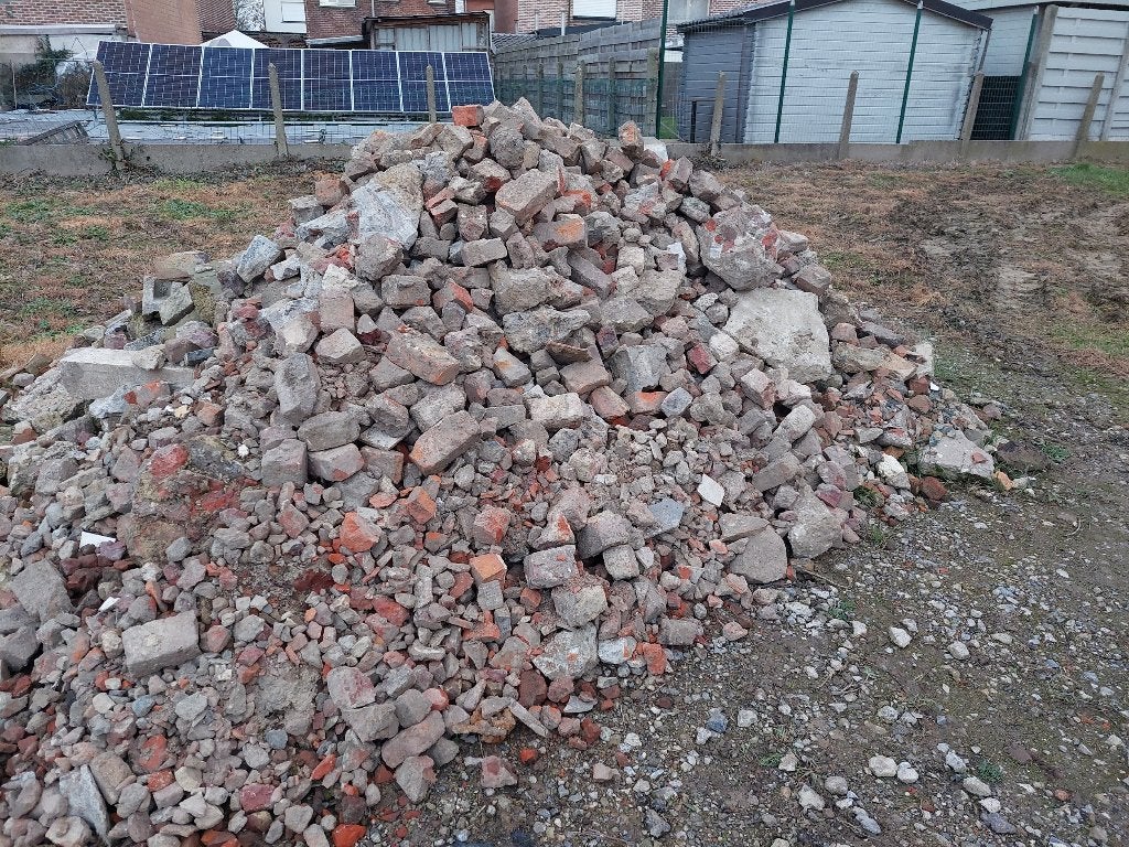 Steenpuin, 3 a 4 kuub, Ophalen, Overige materialen, Gebruikt, Overige typen