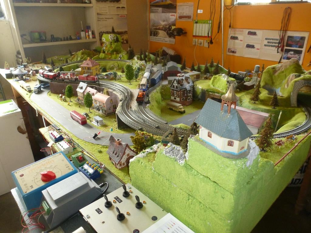 Planche 240x180 Circuit Marklin HO  voie C, Enlèvement, Comme neuf