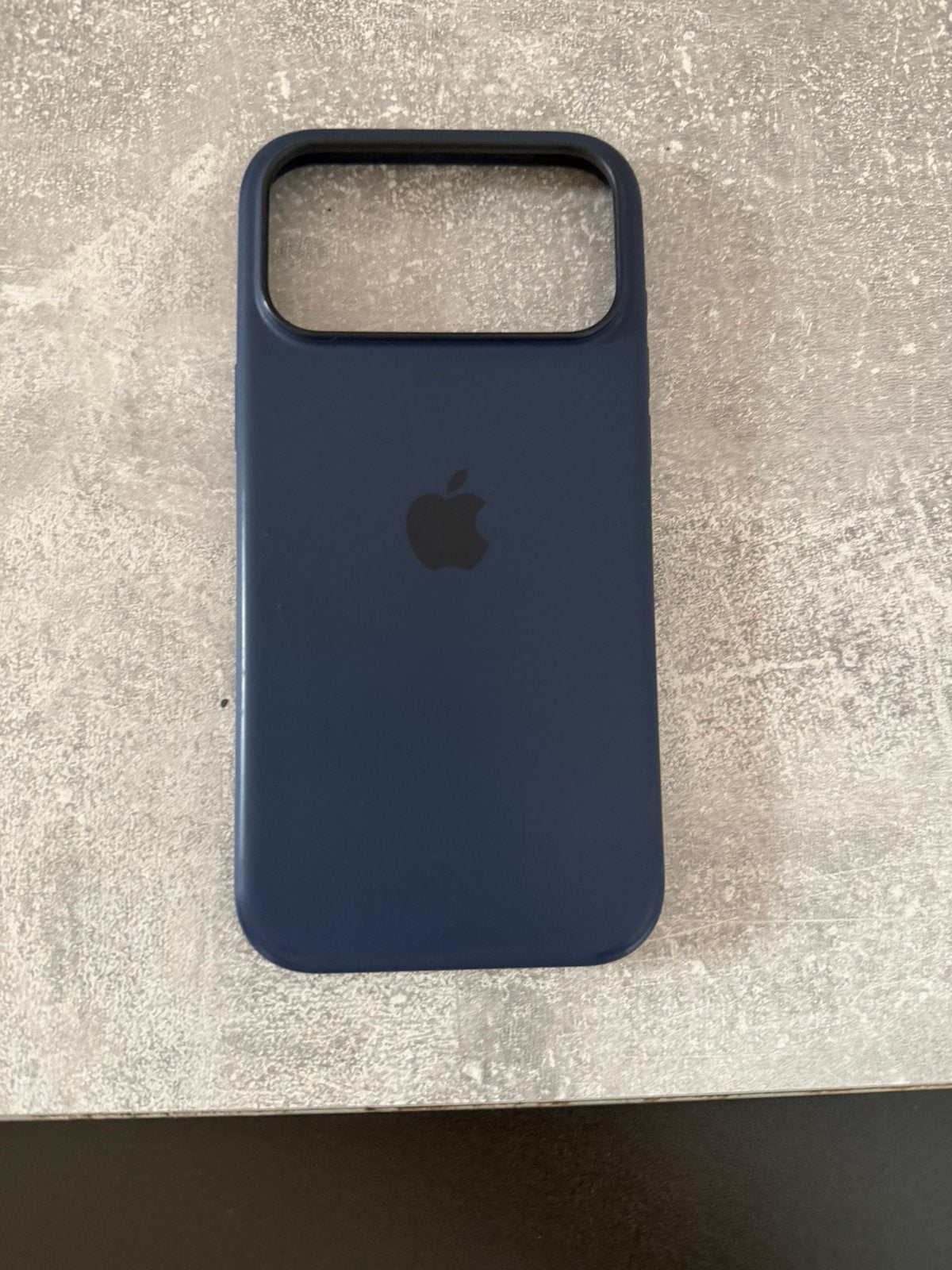 Coque iPhone 17 pro Max magesafe authentique bleu, Enlèvement, Comme neuf, IPhone 17, Bleu