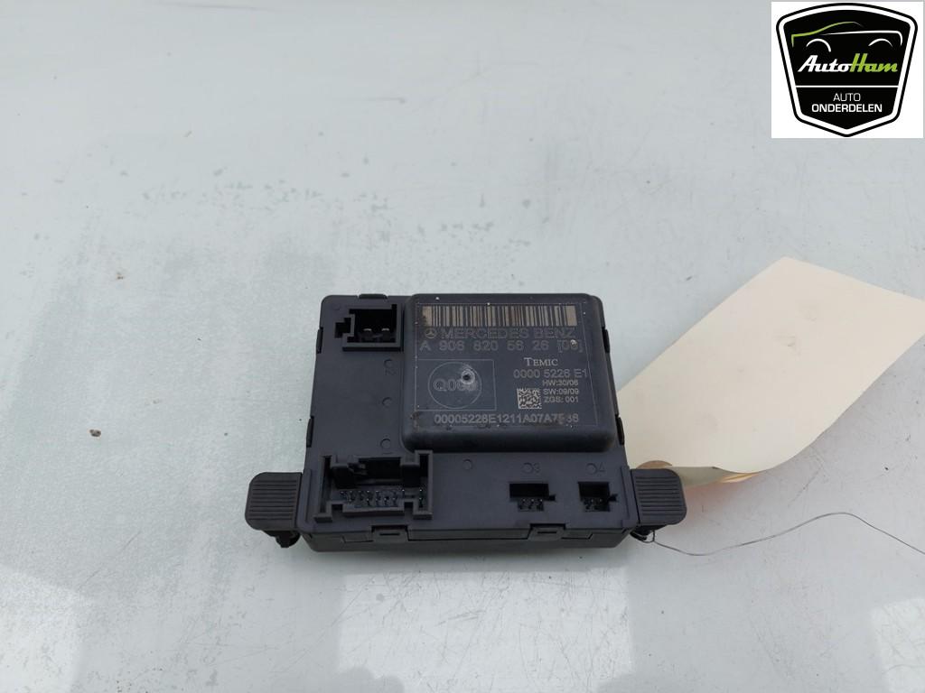 COMPUTER CENTRALE VERGRENDELING Sprinter 5t (906.63 / 65), Auto-onderdelen, Gebruikt, Mercedes-Benz
