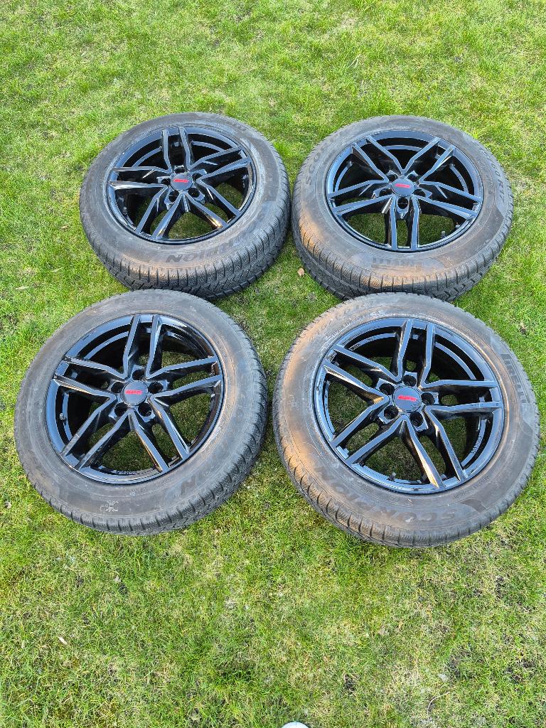 Winterbanden met velgen, Auto-onderdelen, Ophalen, Banden en Velgen, 17 inch, Winterbanden
