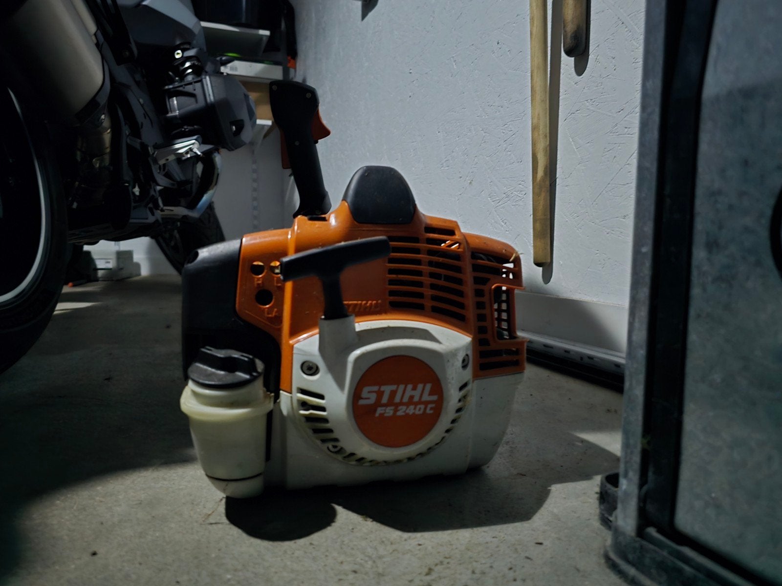 stihl fs 240 c bosmaaier, Enlèvement, Comme neuf, Essence, Stihl MS