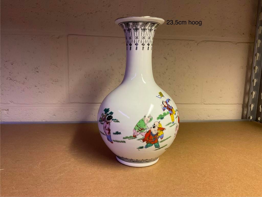 Vase chinois, Enlèvement