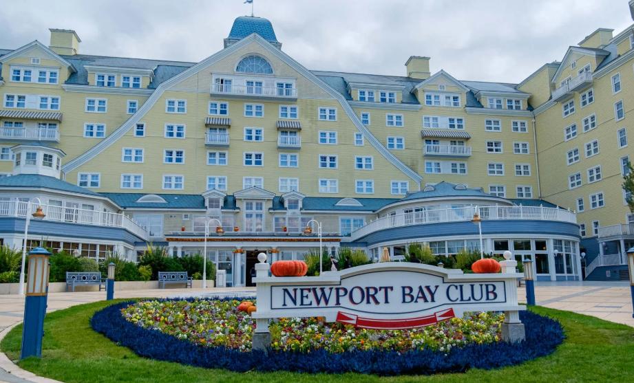 Disneyland verblijf Disney Newport Bay Club, Tickets & Billets, Trois personnes ou plus