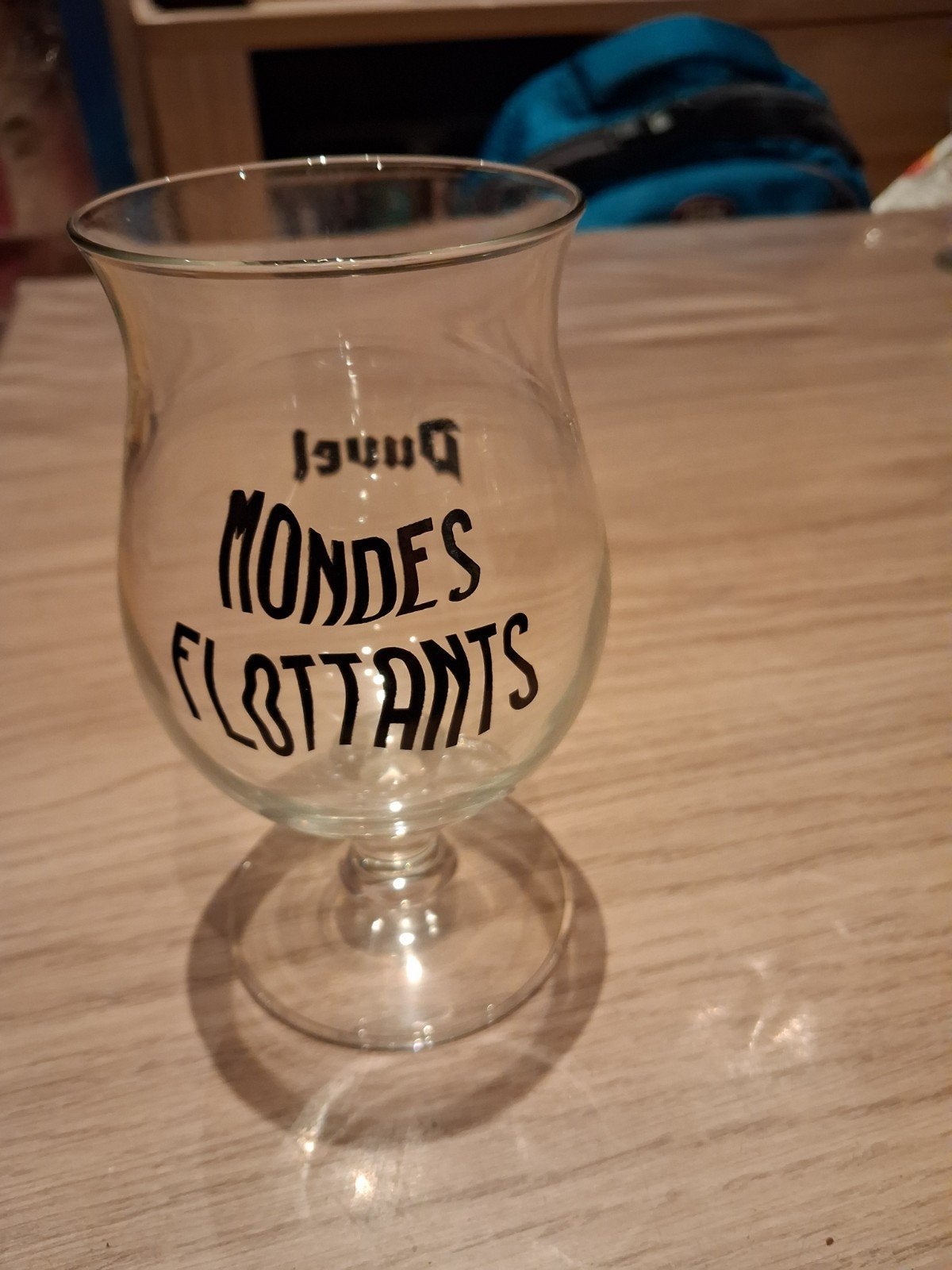 Klein Duvel glas  Mondes Flottants, Ophalen of Verzenden