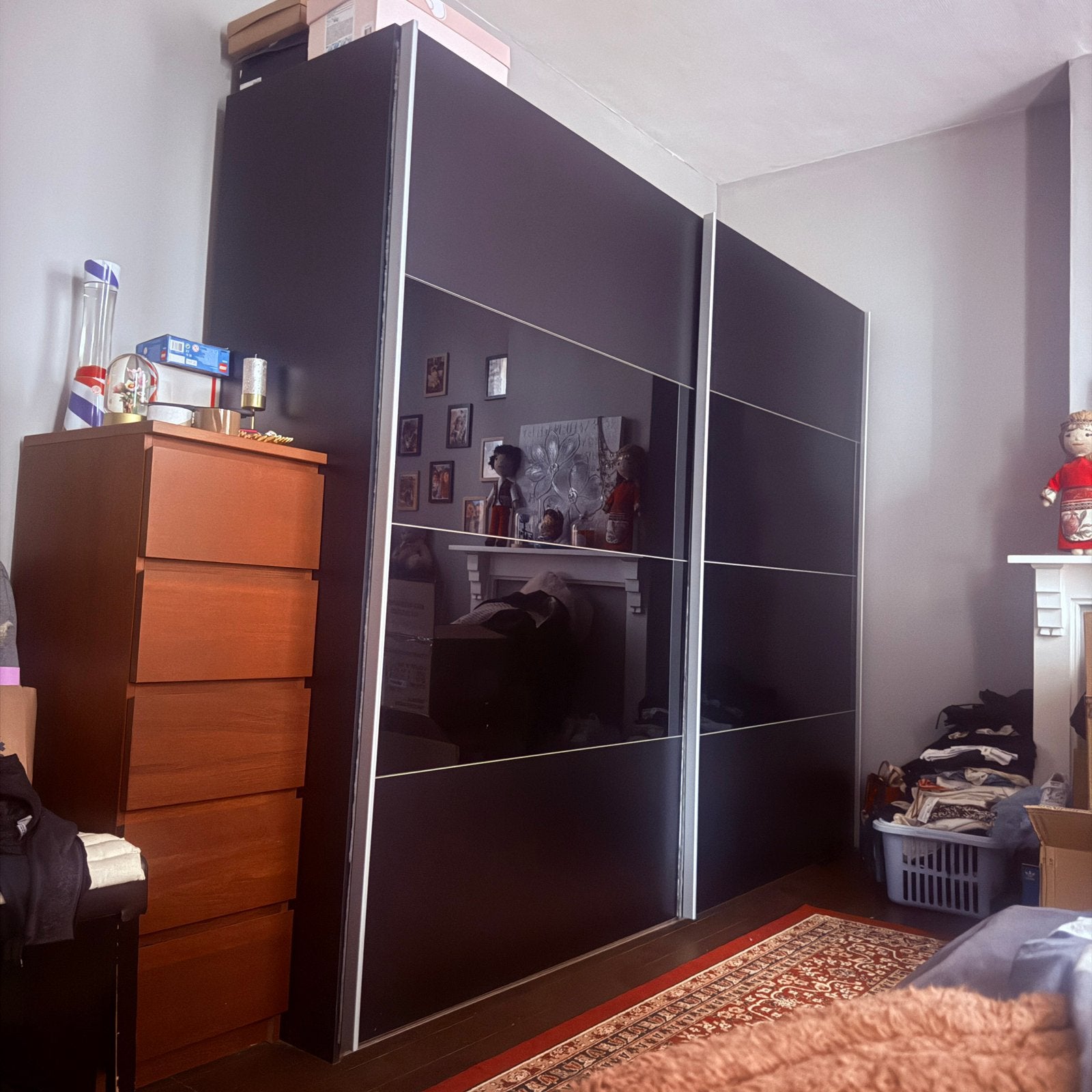 Kleerkast zwart, Huis en Inrichting, Ophalen, Zo goed als nieuw