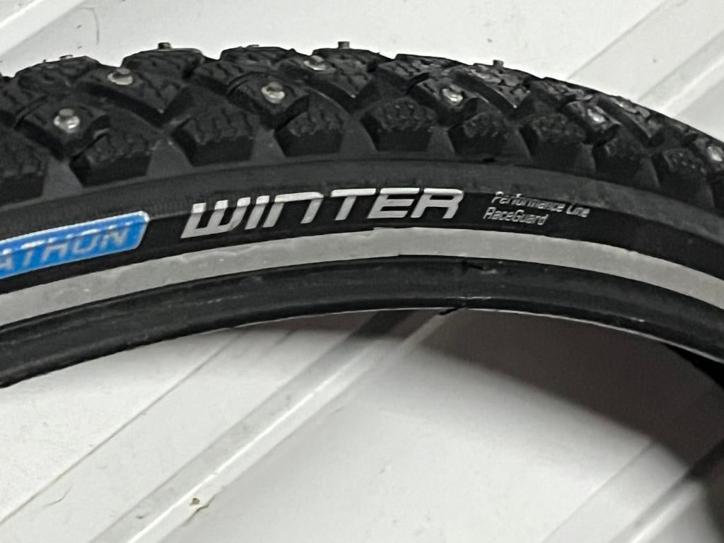 Schwalbe Marathon Spike winter banden ., Fietsen en Brommers, Ophalen of Verzenden, Zo goed als nieuw