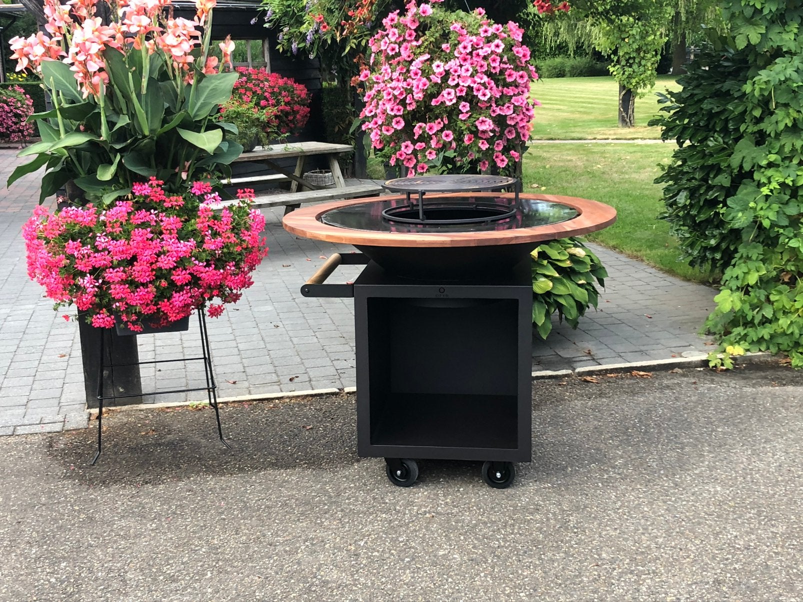 ofyr 100 Pro Classic Storage Gezwart staal, Jardin & Terrasse, Accessoires pour le barbecue, Enlèvement, Neuf, Ofyer