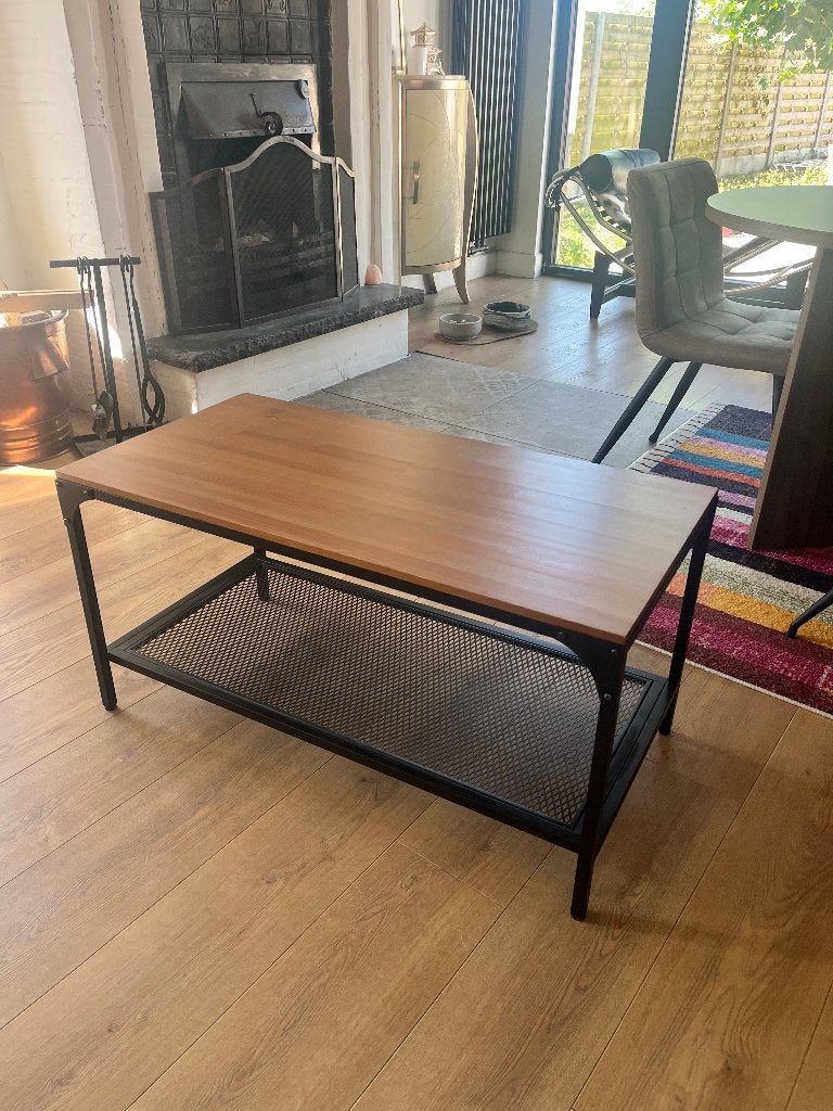 table basse, Enlèvement, Utilisé