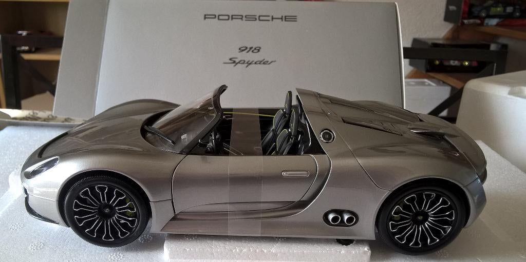 1/18 Porsche 918 Spyder  Prototype 2010 Minichamps, Enlèvement, Neuf, Voiture, MiniChamps
