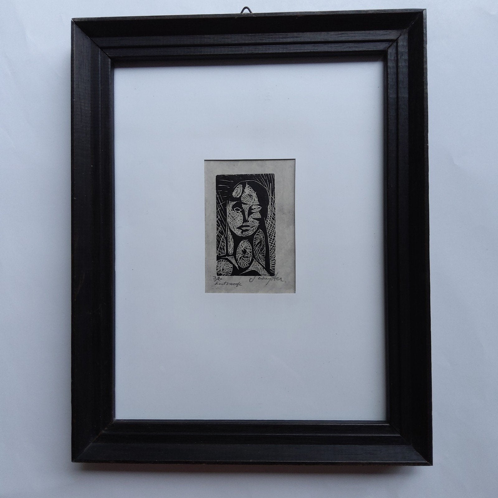 Originele modernistische houtsnede 3/20. ingelijst 22x 28 cm, Antiek en Kunst, Kunst | Etsen en Gravures, 28 cm, 1950 - 1999, Portret